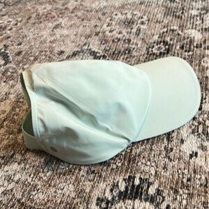 Lululemon Fast and Free Running Hat NWOT